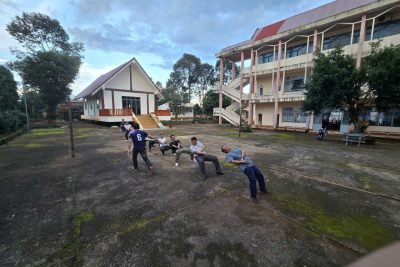 CÁC HÌNH ẢNH GV VÀ HS  TRƯỜNG THCS NGUYỄN KHUYẾN THAM GIA HỘI THAO TDTT PHƯỜNG 2025